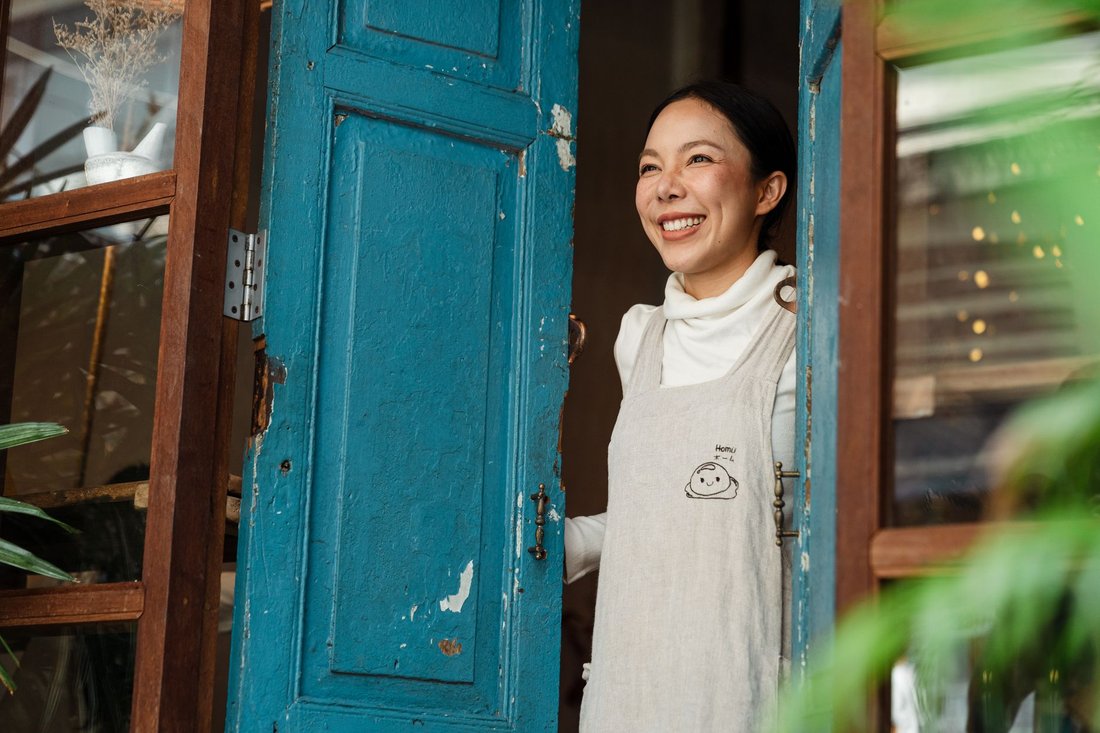 how to get more local customers